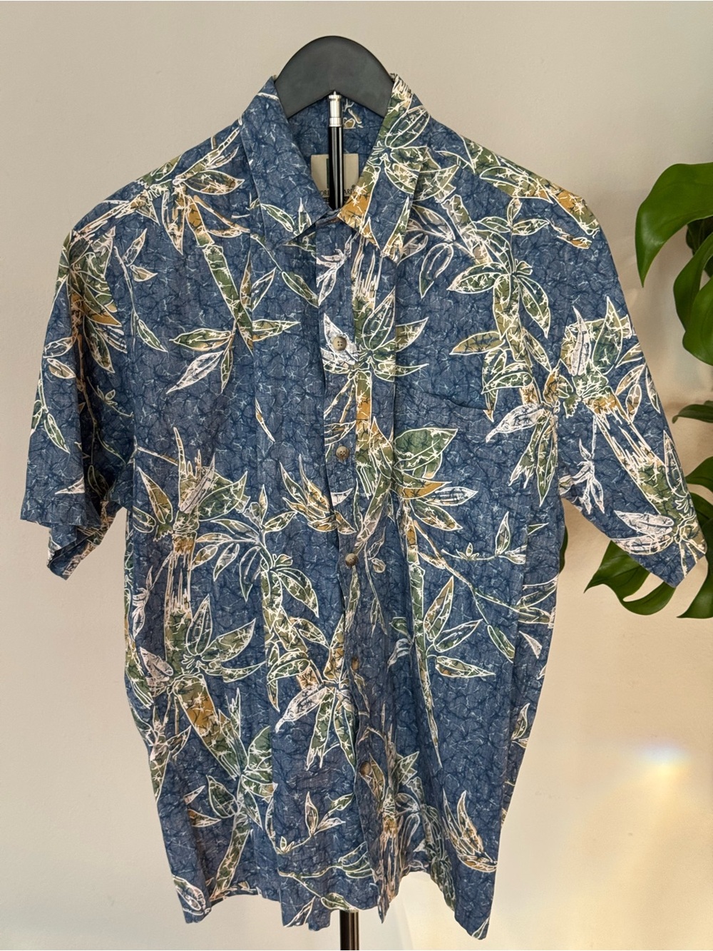 Tori Richard Blue Tropical Leaf Short-Sleeve Shirt